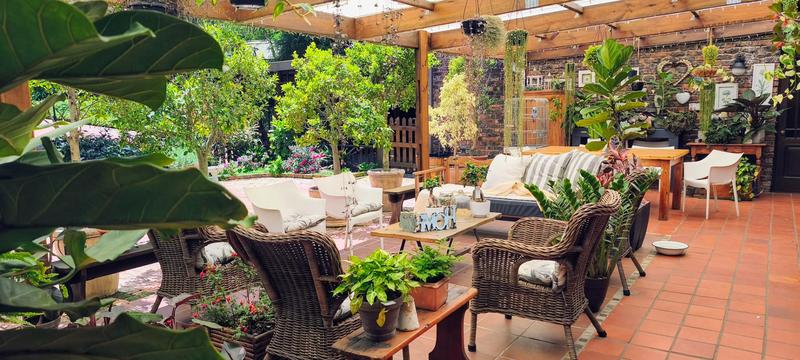 6 Bedroom Property for Sale in Kraaibosch Western Cape